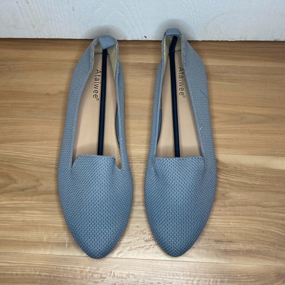Ataiwee Flats - Ladies Pointed Knitted Slip Breathable Ballet Flats. Size 7.5